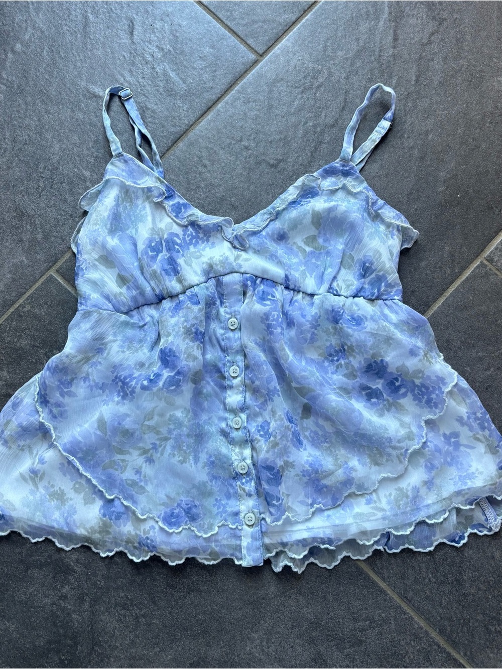 Hollister XS Pale Blue Floral Ruffled Cami Babydoll ruched adj strap feminine